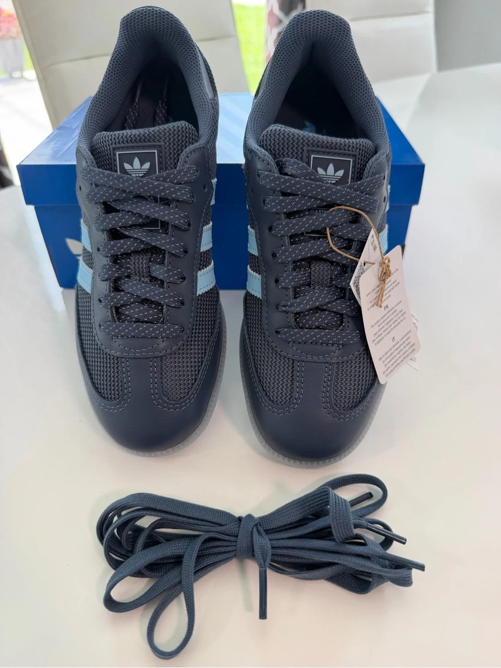 Adidas Sambas